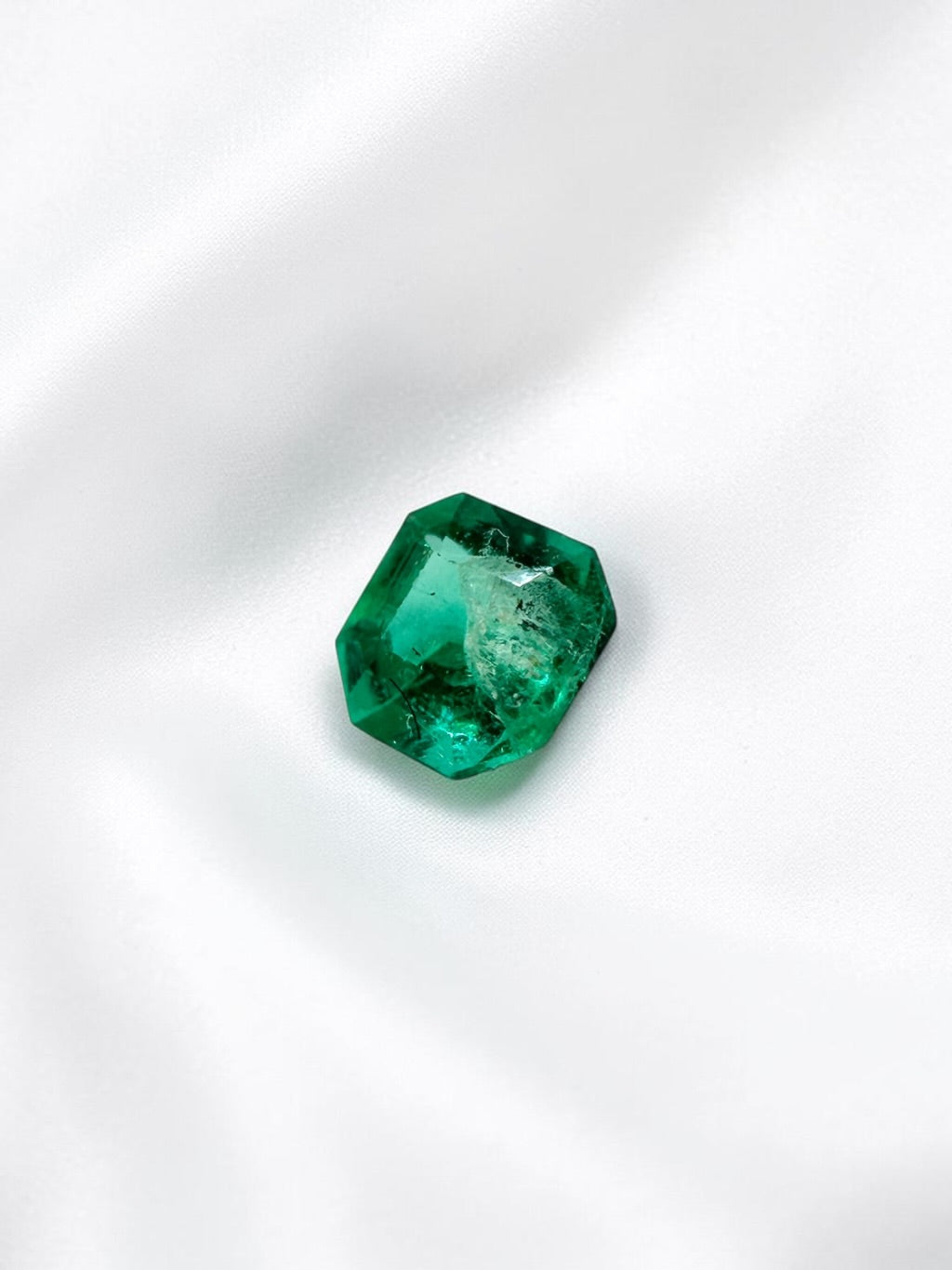 Faceted emerald from Colombia 0,11ct - BS040