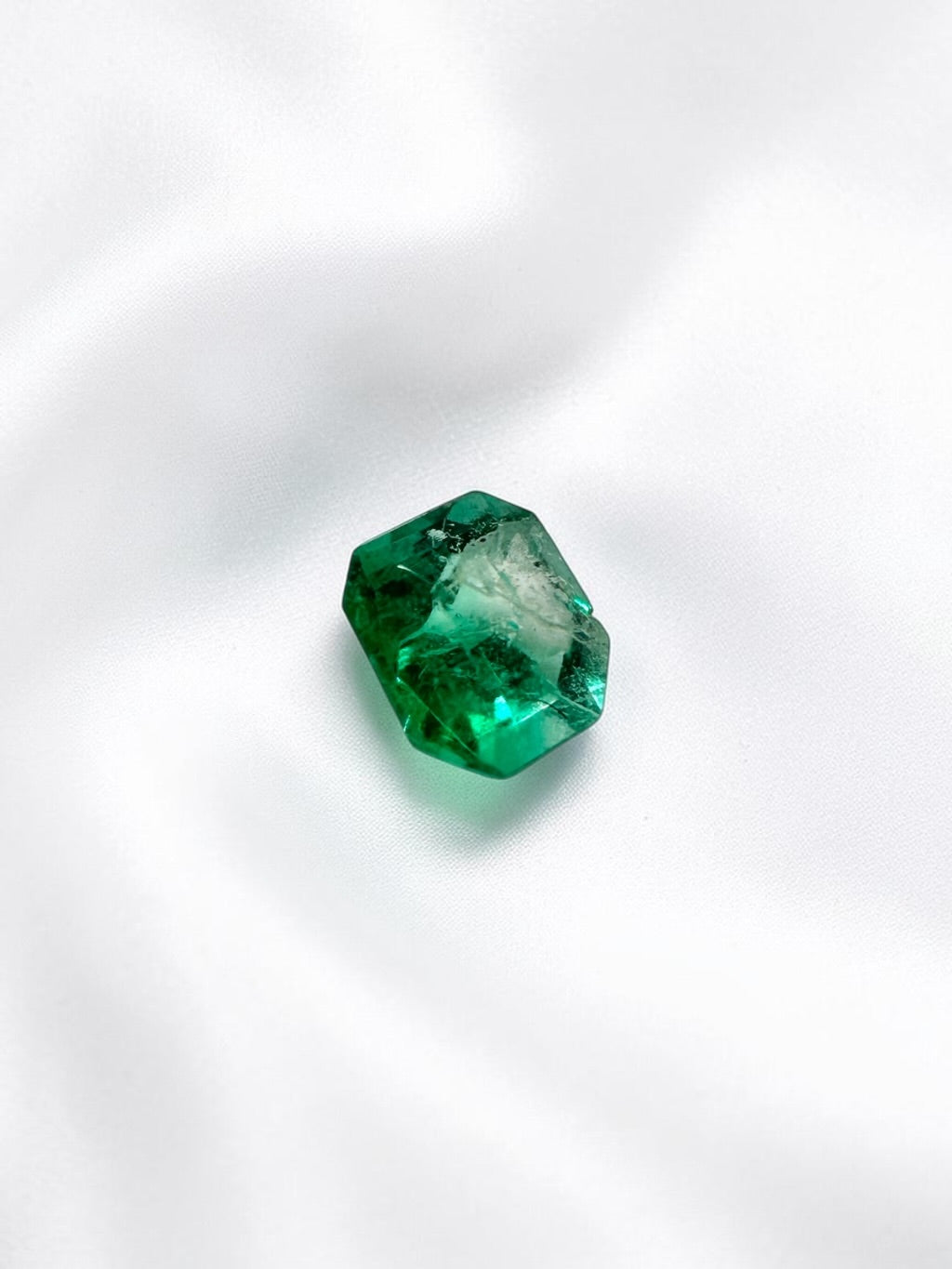 Faceted emerald from Colombia 0,11ct - BS040