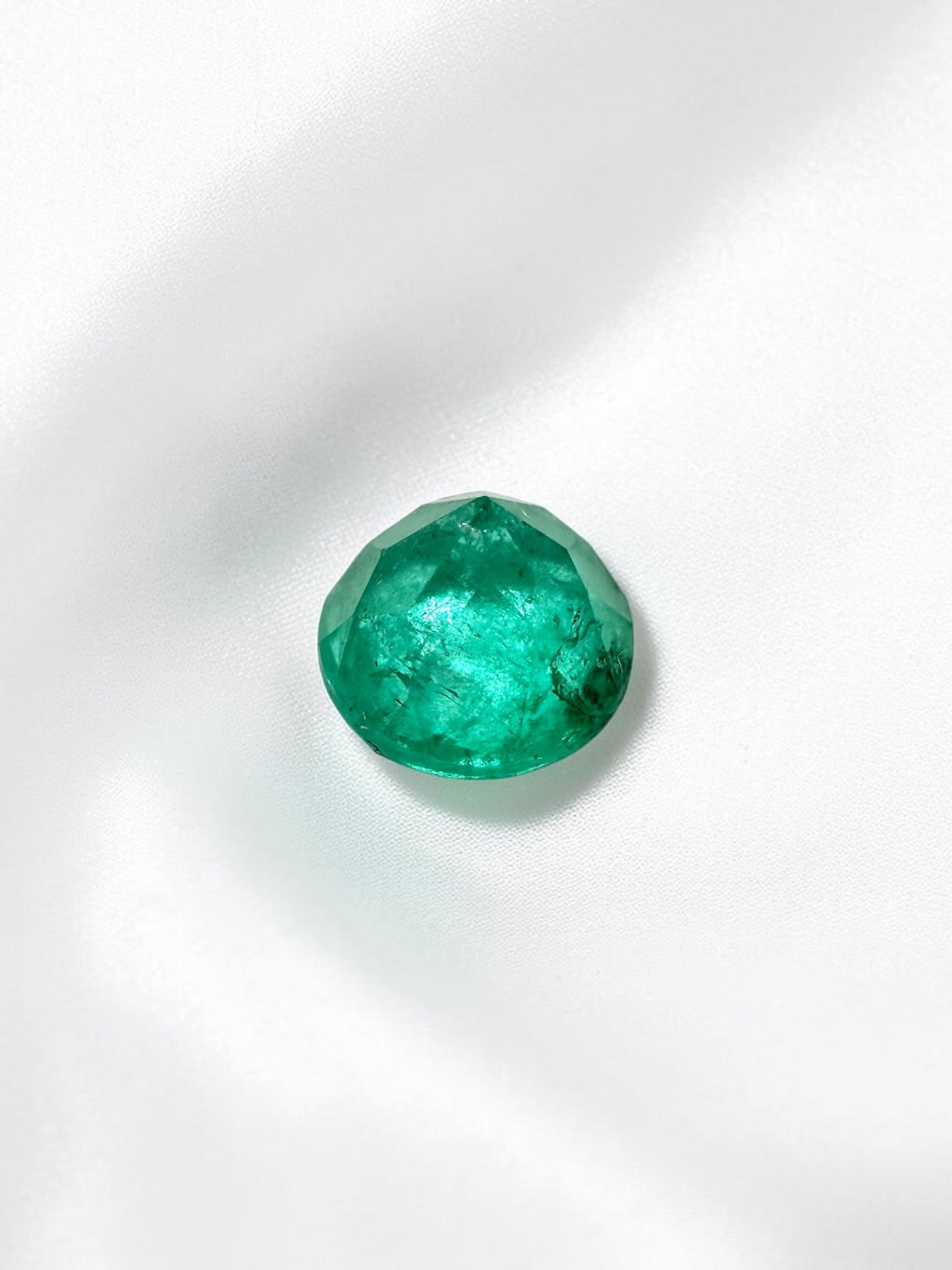 Faceted emerald from Colombia 1ct - BS043