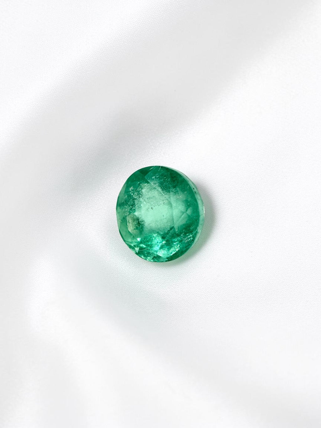 Faceted emerald from Colombia 0,81ct - BS044