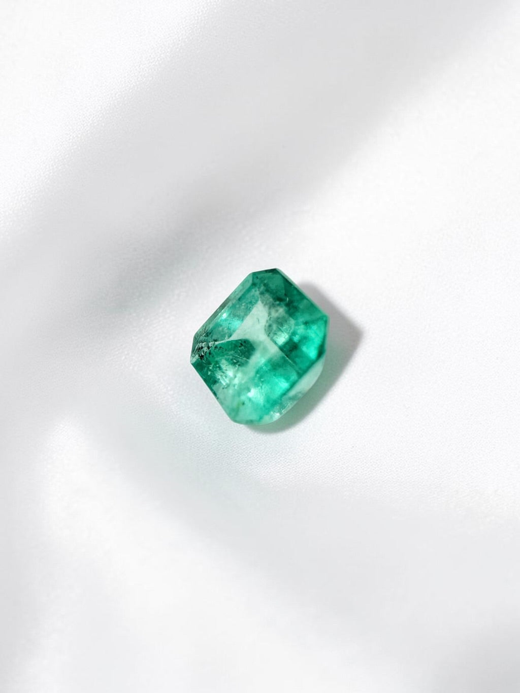 Faceted emerald from Colombia 0,2ct - BS047