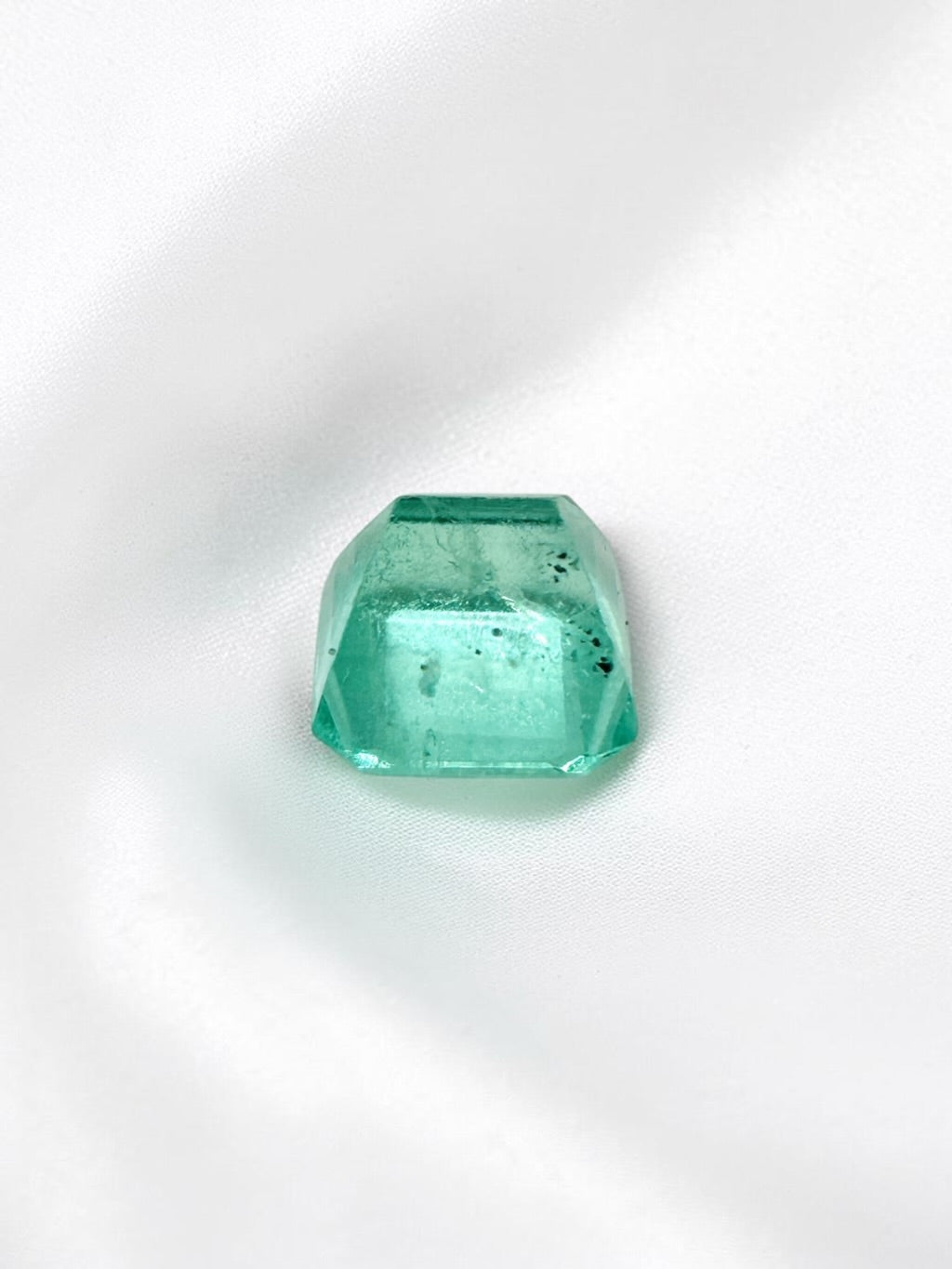 Faceted emerald from Colombia 0,2ct - BS047