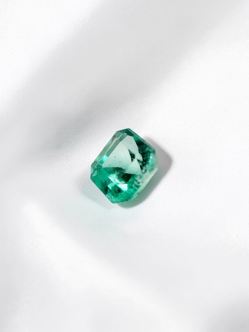 Faceted emerald from Colombia 0,22ct - BS048