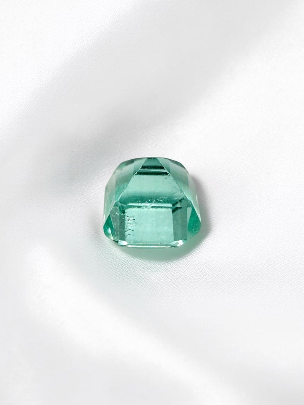 Faceted emerald from Colombia 0,22ct - BS048