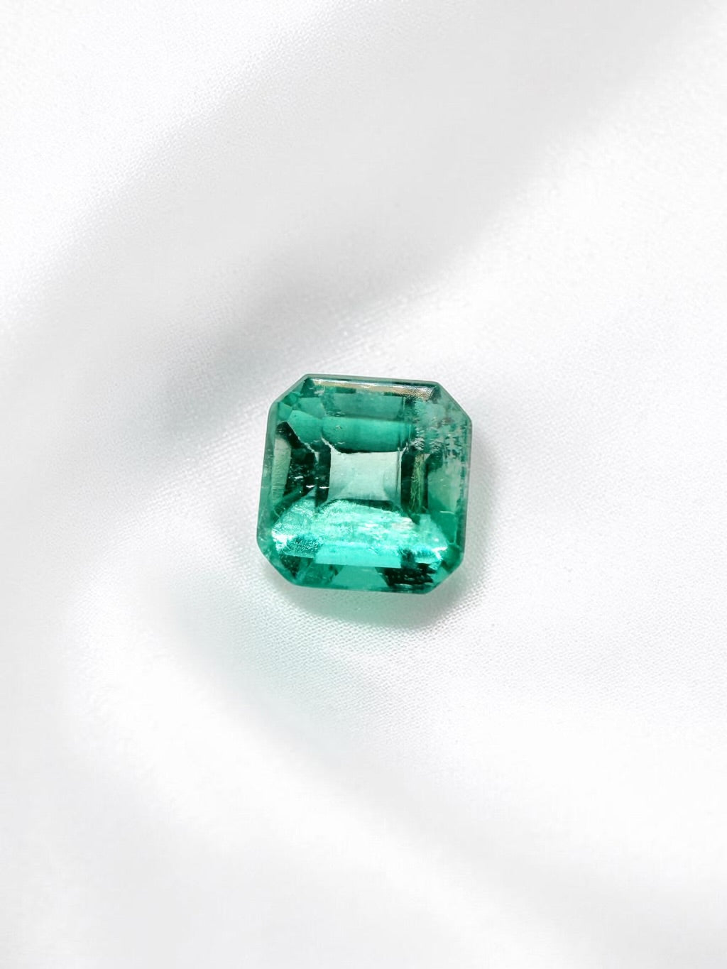 Faceted emerald from Colombia 0,22ct