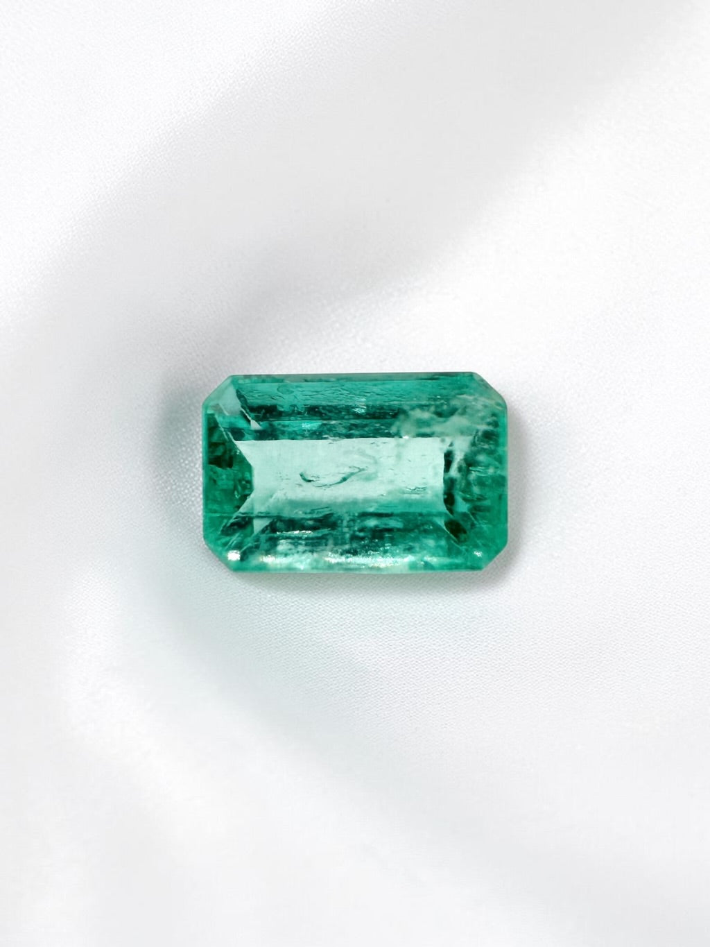 Faceted emerald from Colombia 0,26ct