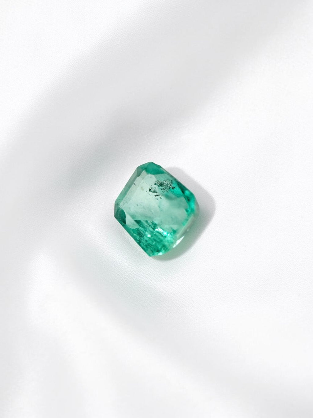 Faceted emerald from Colombia 0,2ct - BS052