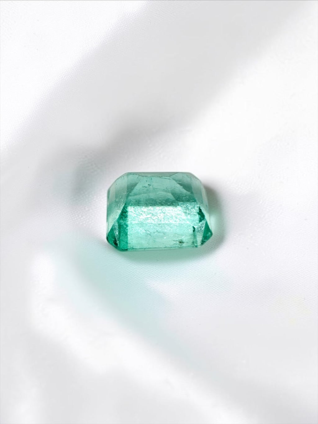 Faceted emerald from Colombia 0,2ct - BS053