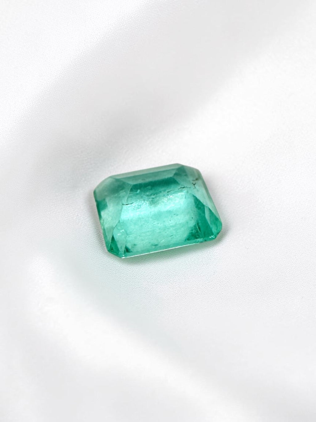 Faceted emerald from Colombia 0,17ct - BS056