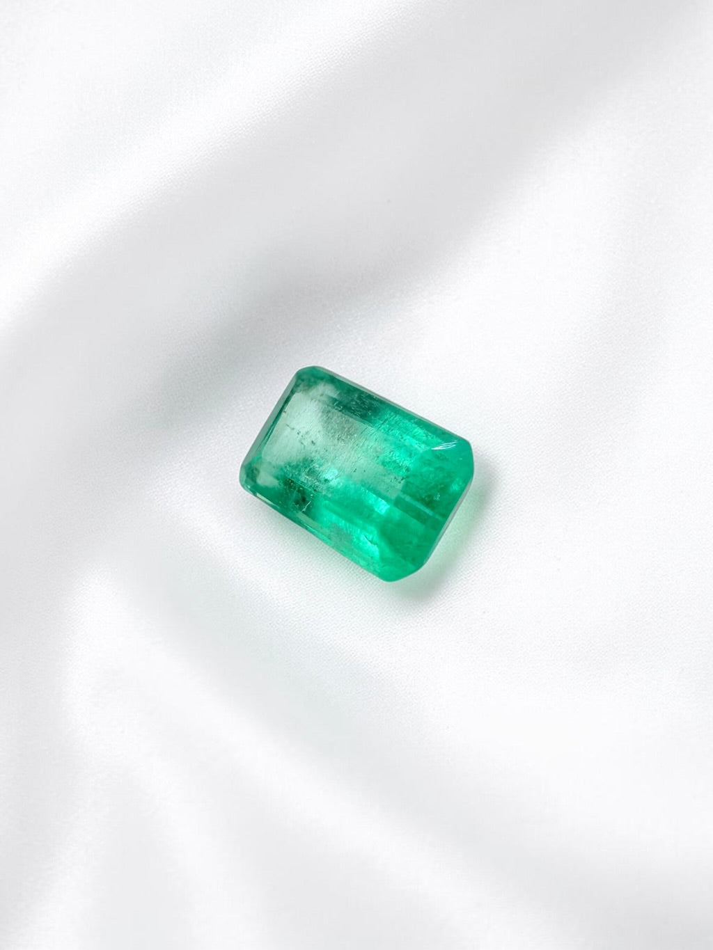 Faceted emerald from Colombia 0,27ct - BS058