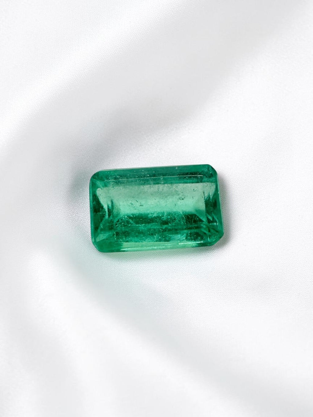 Faceted emerald from Colombia 0,27ct