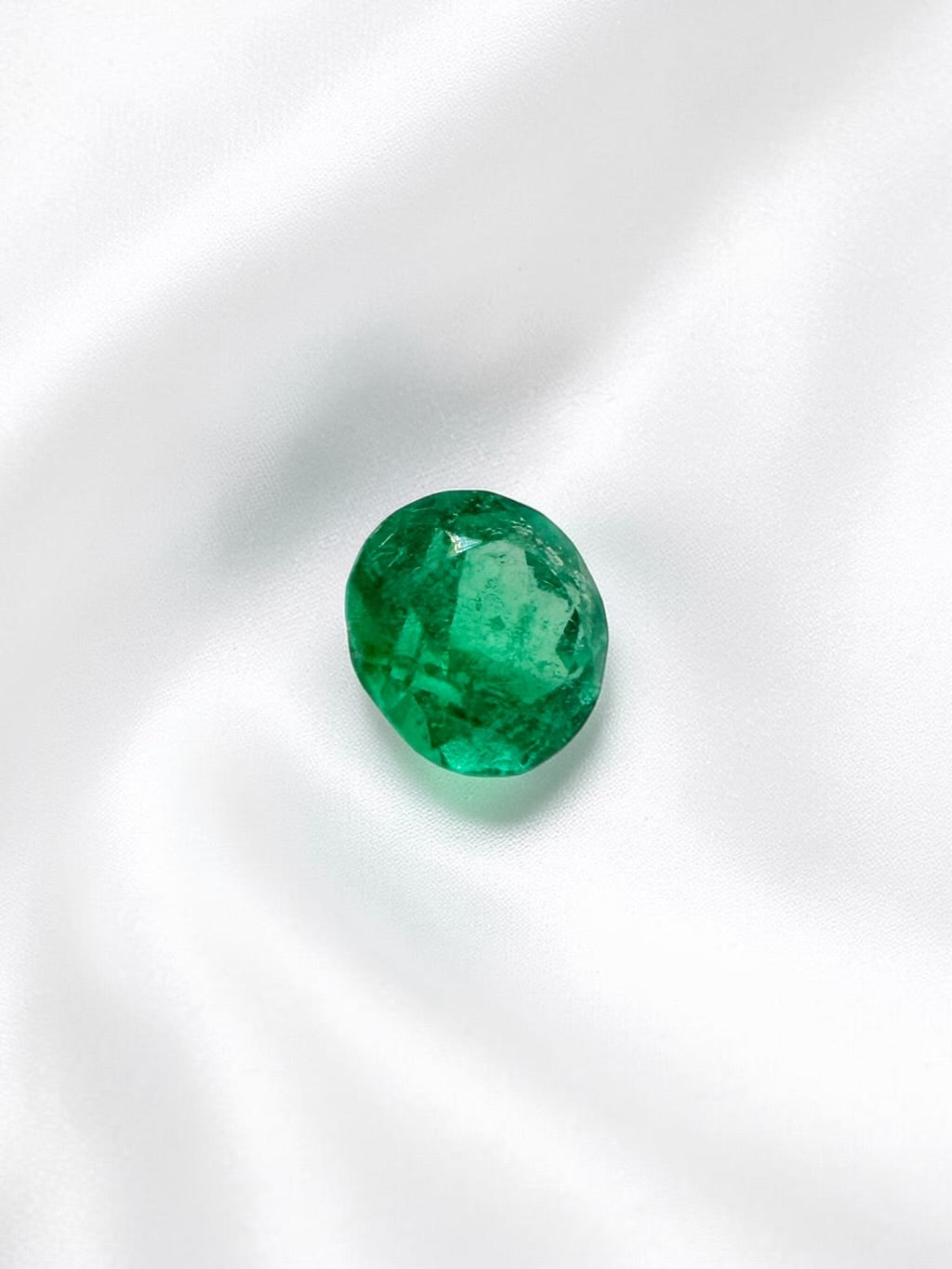 Faceted emerald from Colombia 0,09ct - BS060