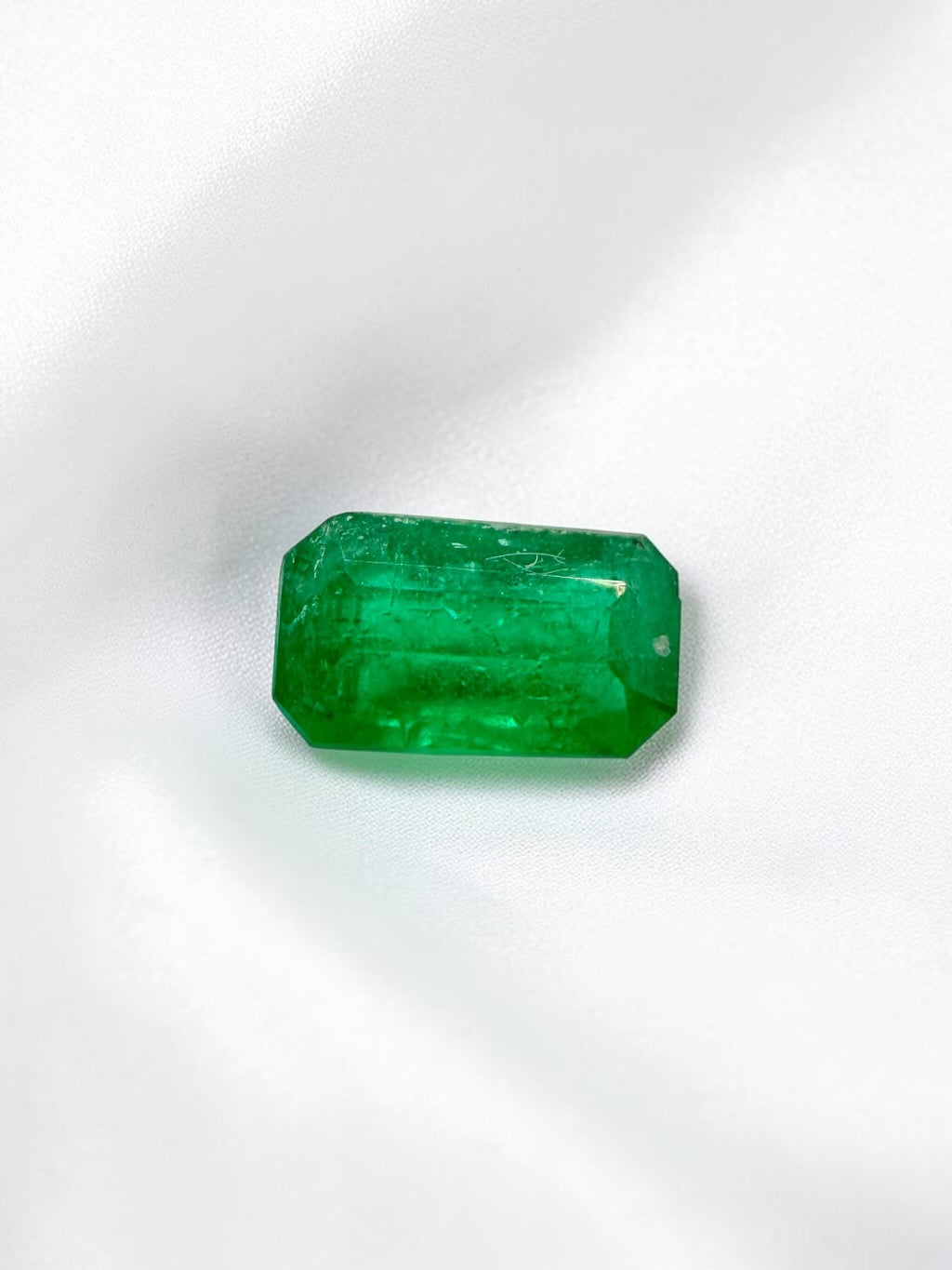 Faceted emerald from Colombia 0,24ct