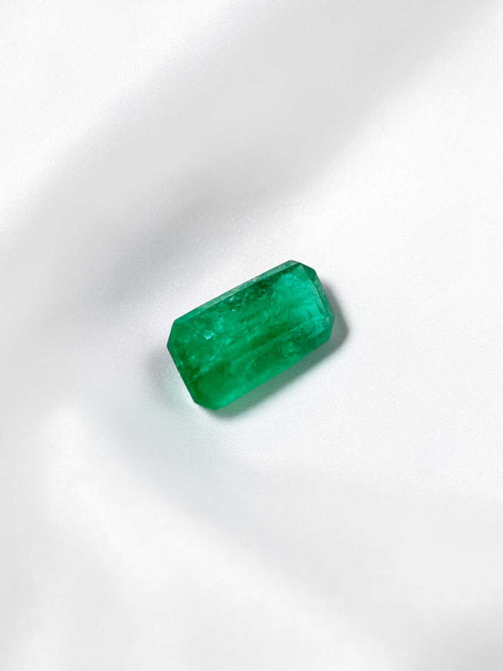 Faceted emerald from Colombia 0,18ct - BS066