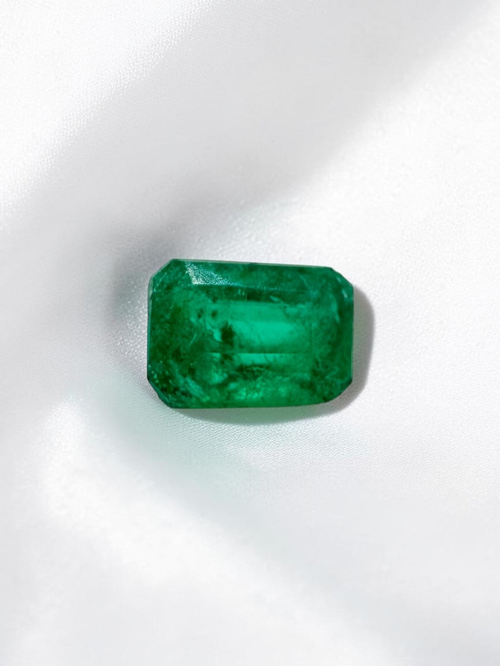Faceted emerald from Colombia 0,17ct