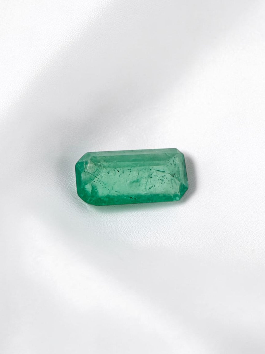 Faceted emerald from Colombia 0,14ct - BS069