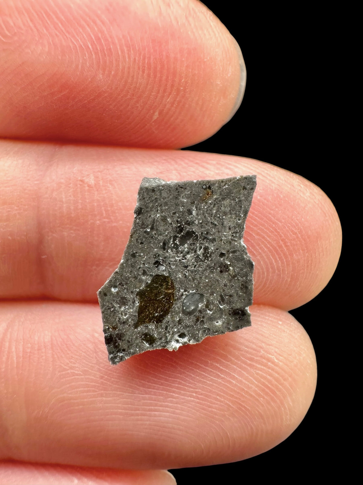 Lunar meteorite NWA 17865 – 0,5g – Algeria