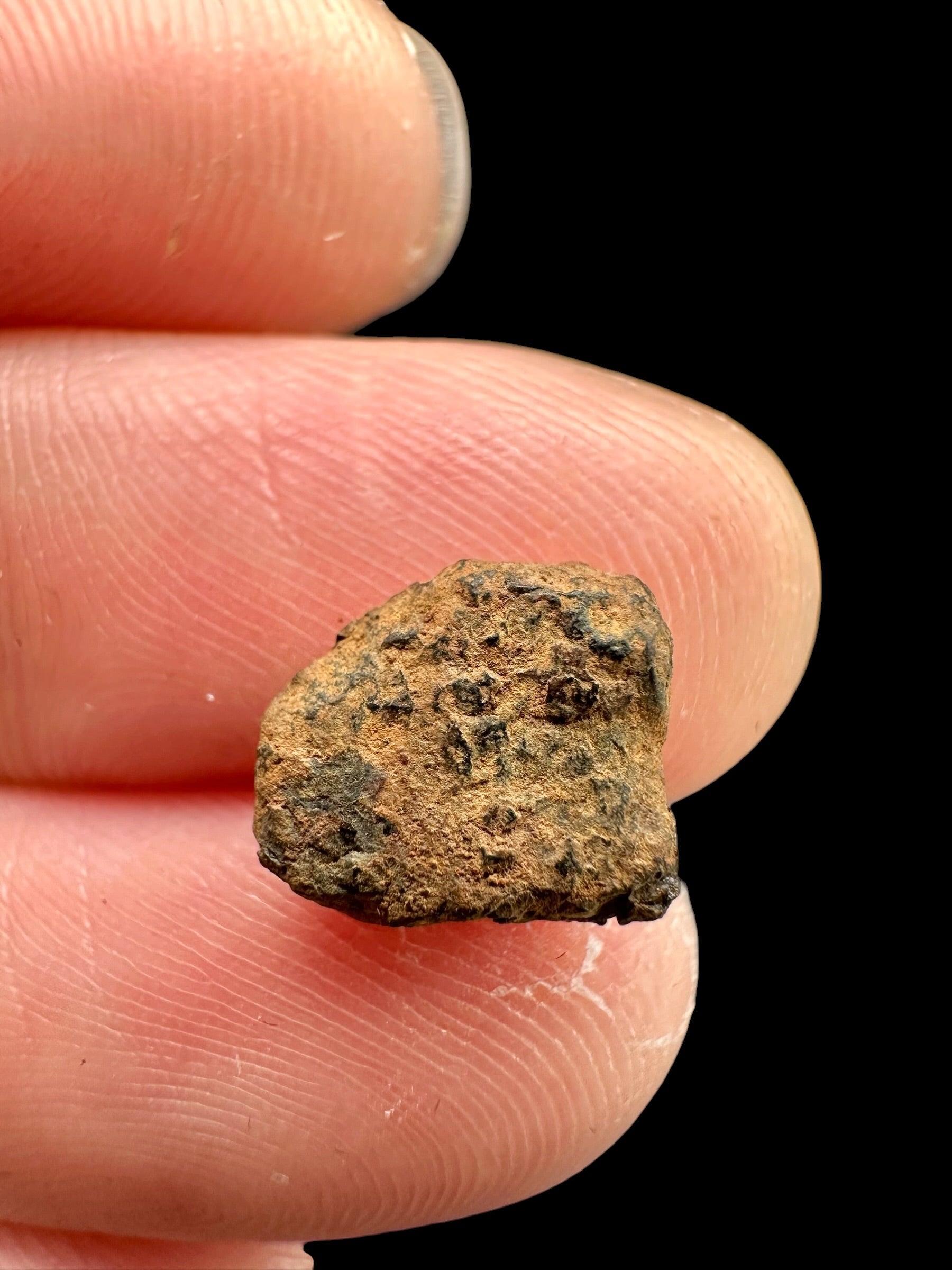 Meteorite Boxhole 0,7g – Australia - MEBX03