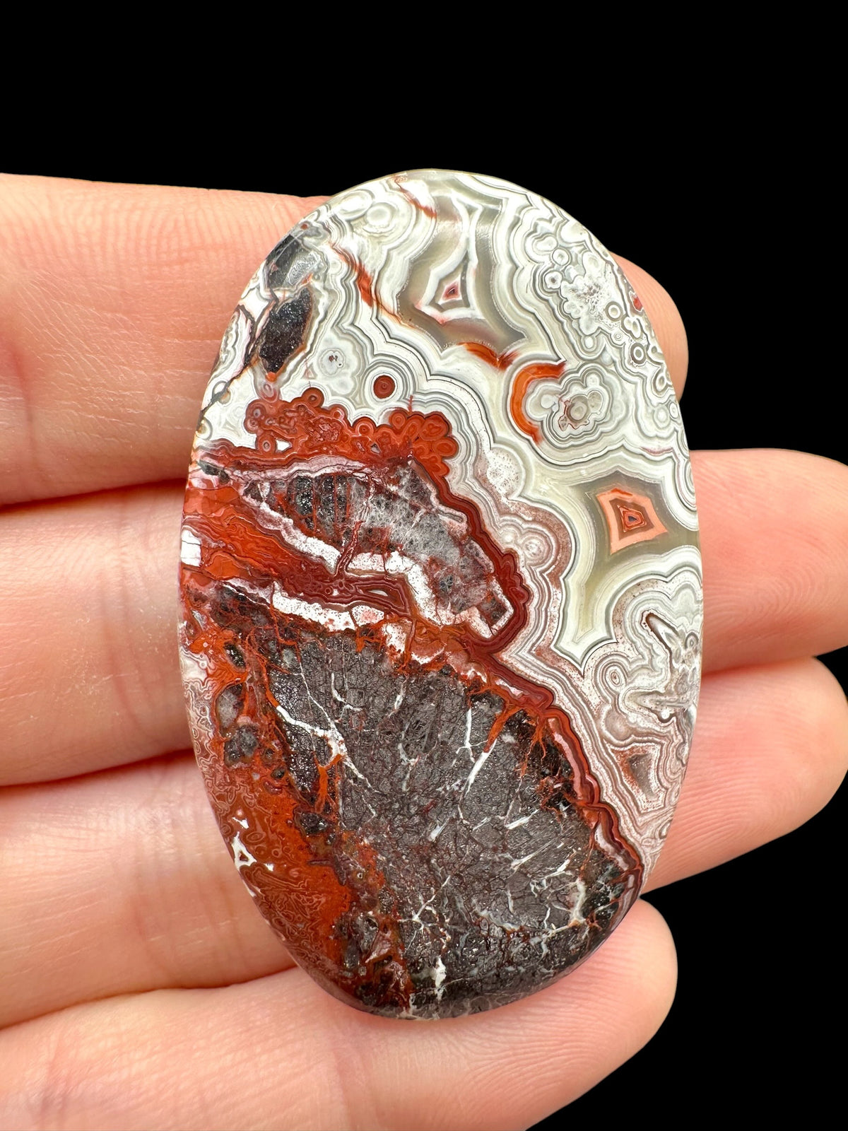 Lace agate cabochon – Mexico