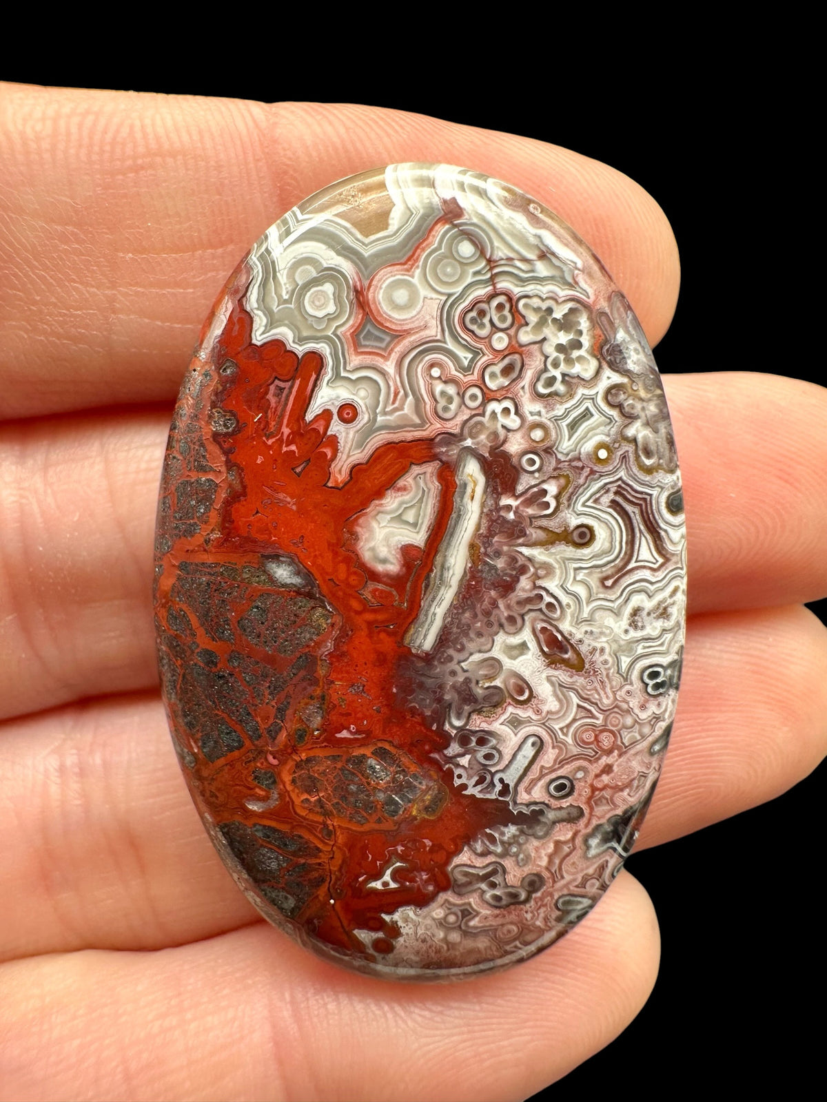Lace agate cabochon – Mexico