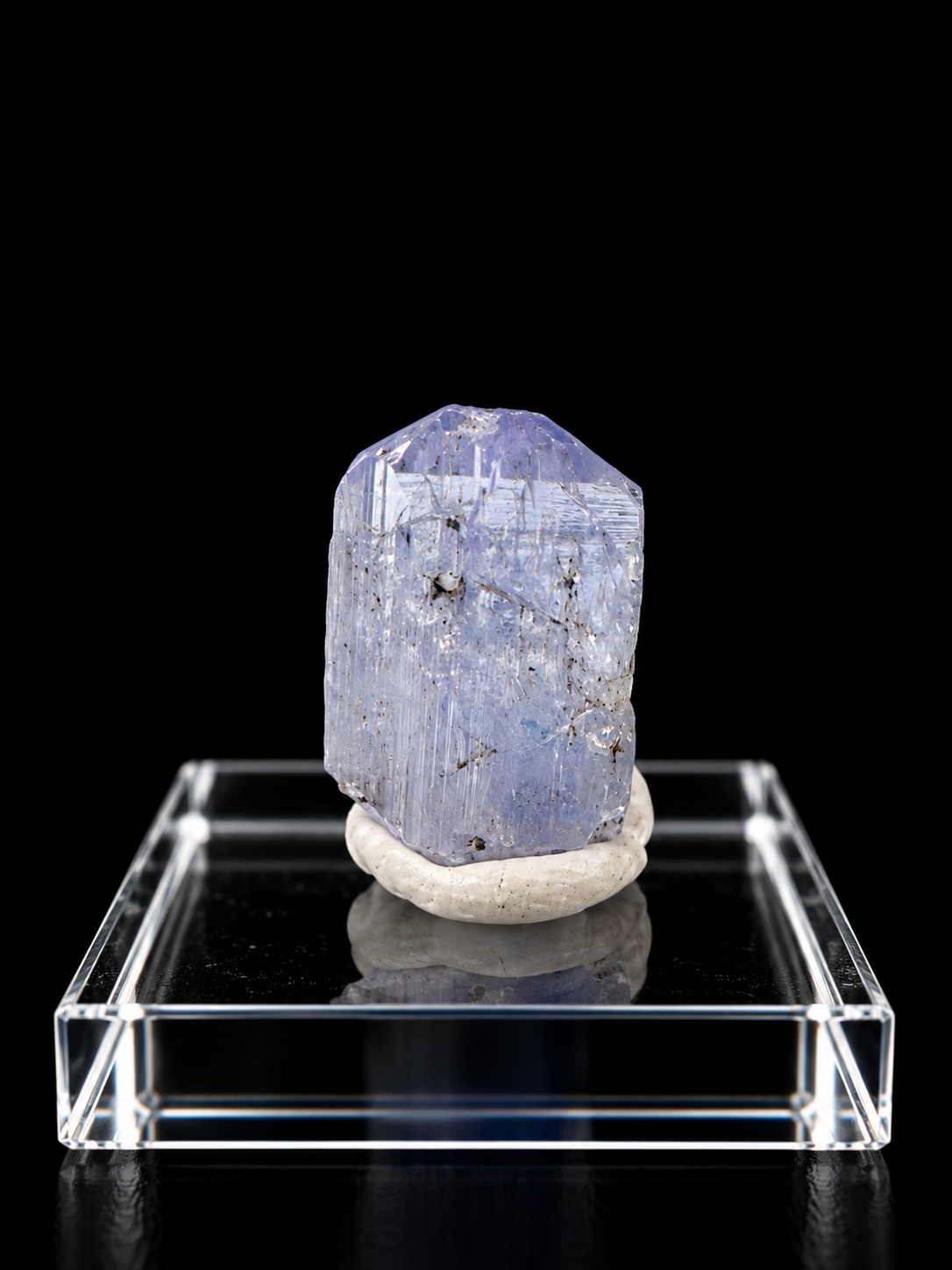 Tanzanite – Merelani Hills, Tanzania - TA038