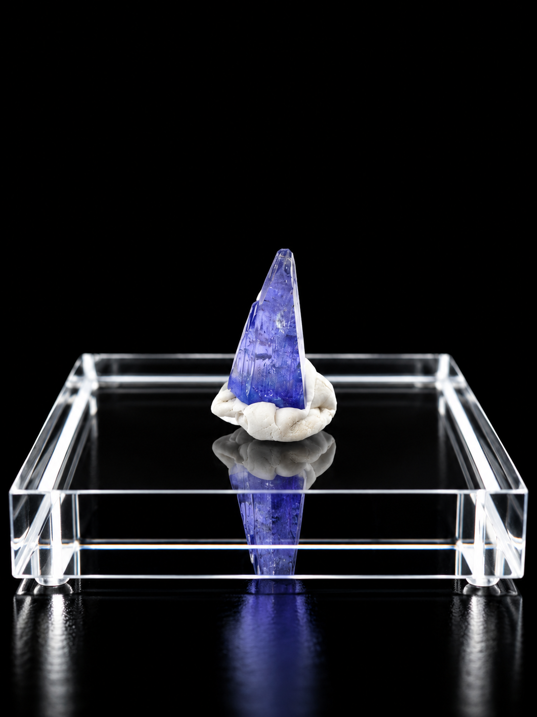 Tanzanite – Merelani Hills, Tanzania - TA043