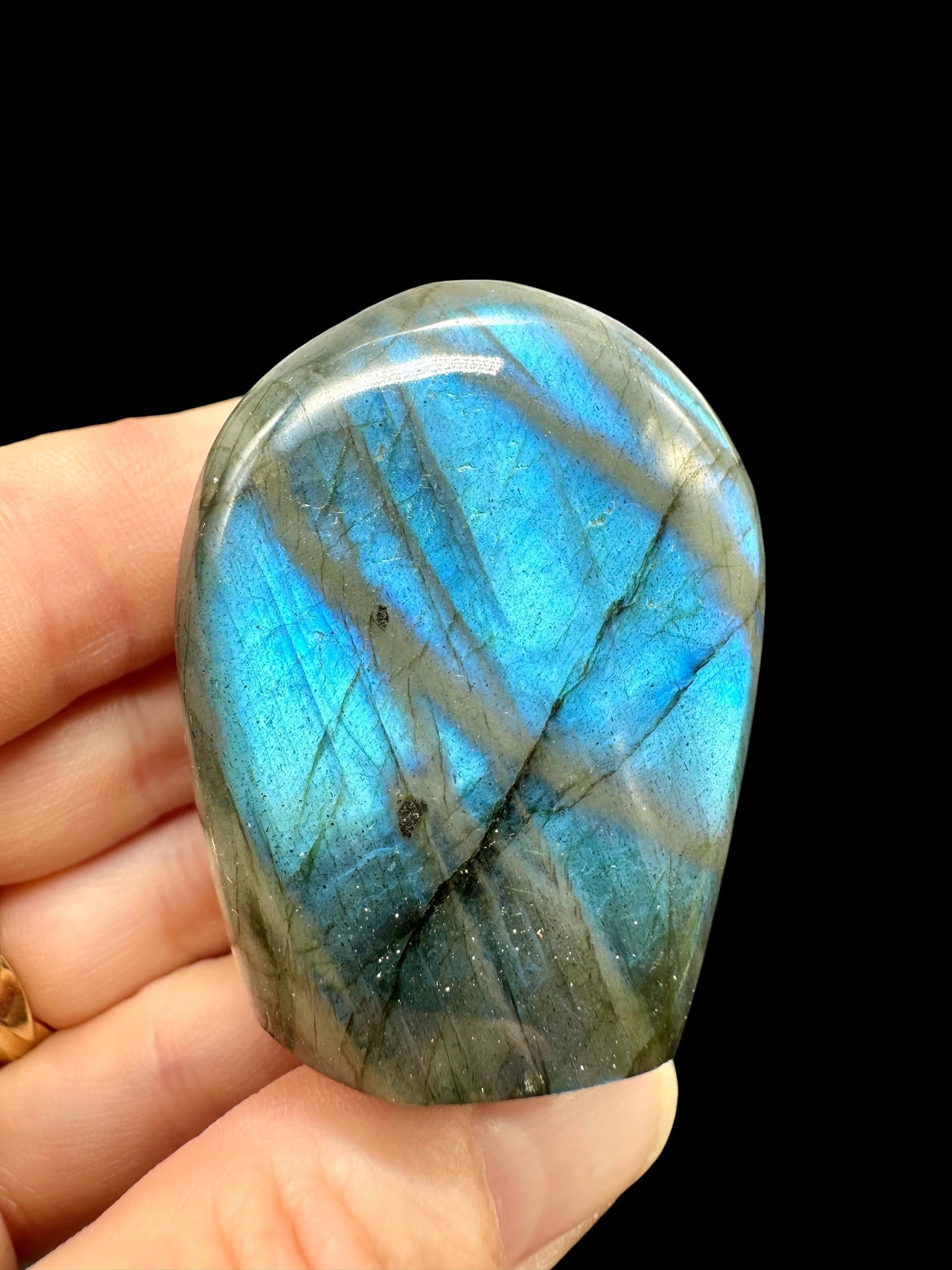 Labradorite selfstanding 4,7cm – Madagascar - L066