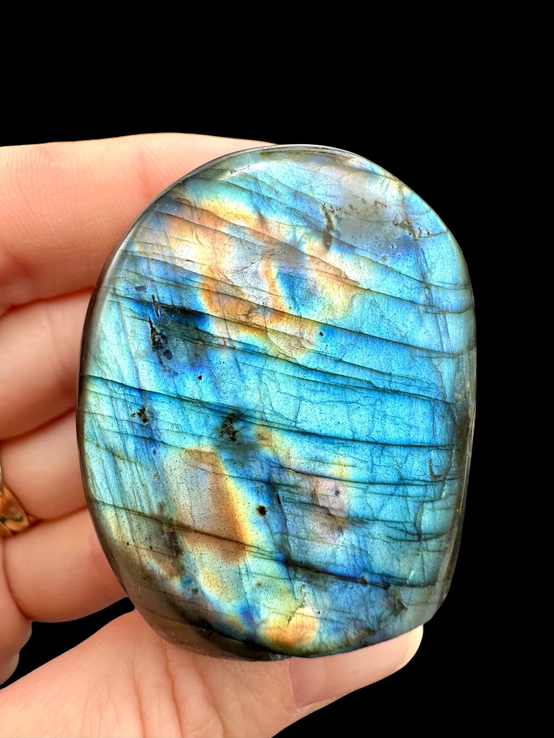Labradorite selfstanding 4,6cm – Madagascar - L070