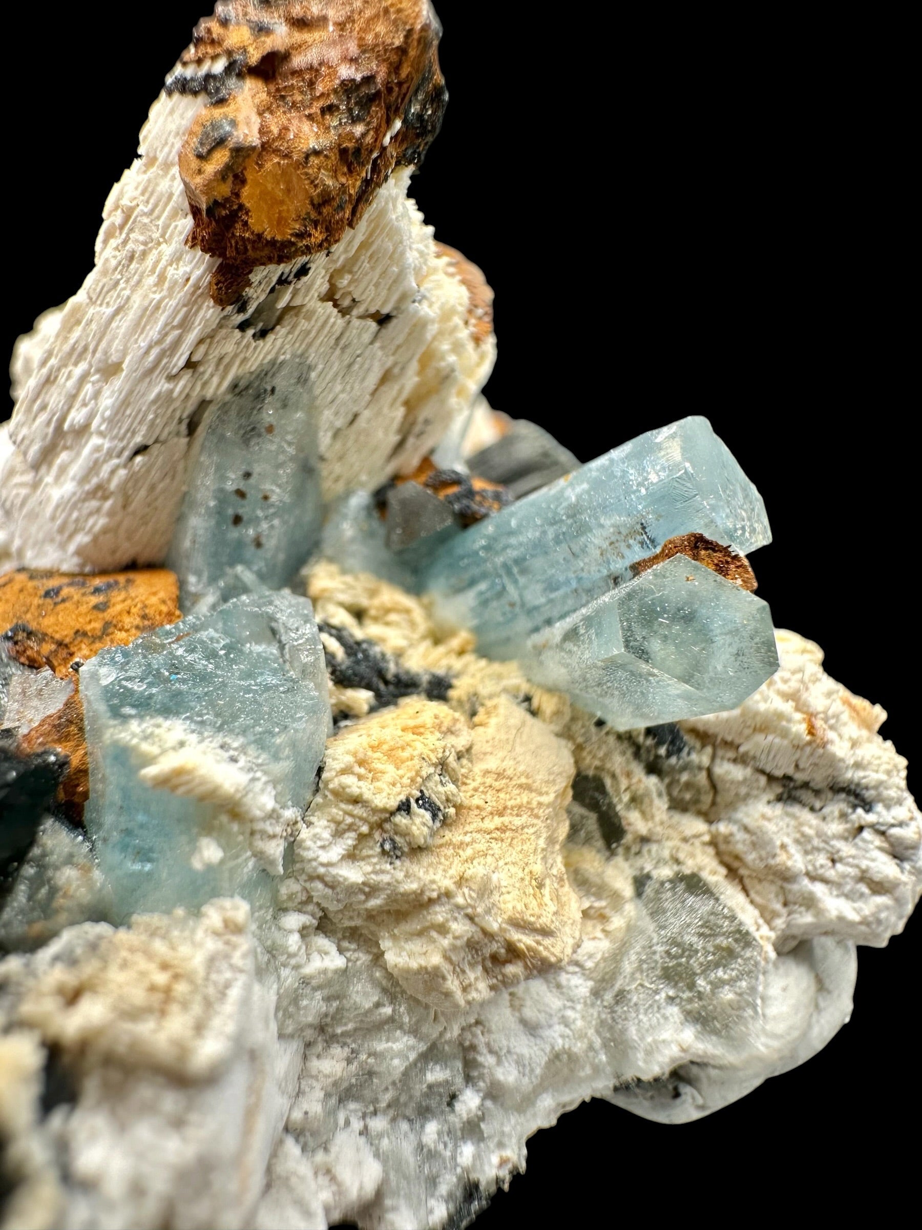 Aquamarine, Schorl, Feldspar – Erongo, Namibia - AQ118