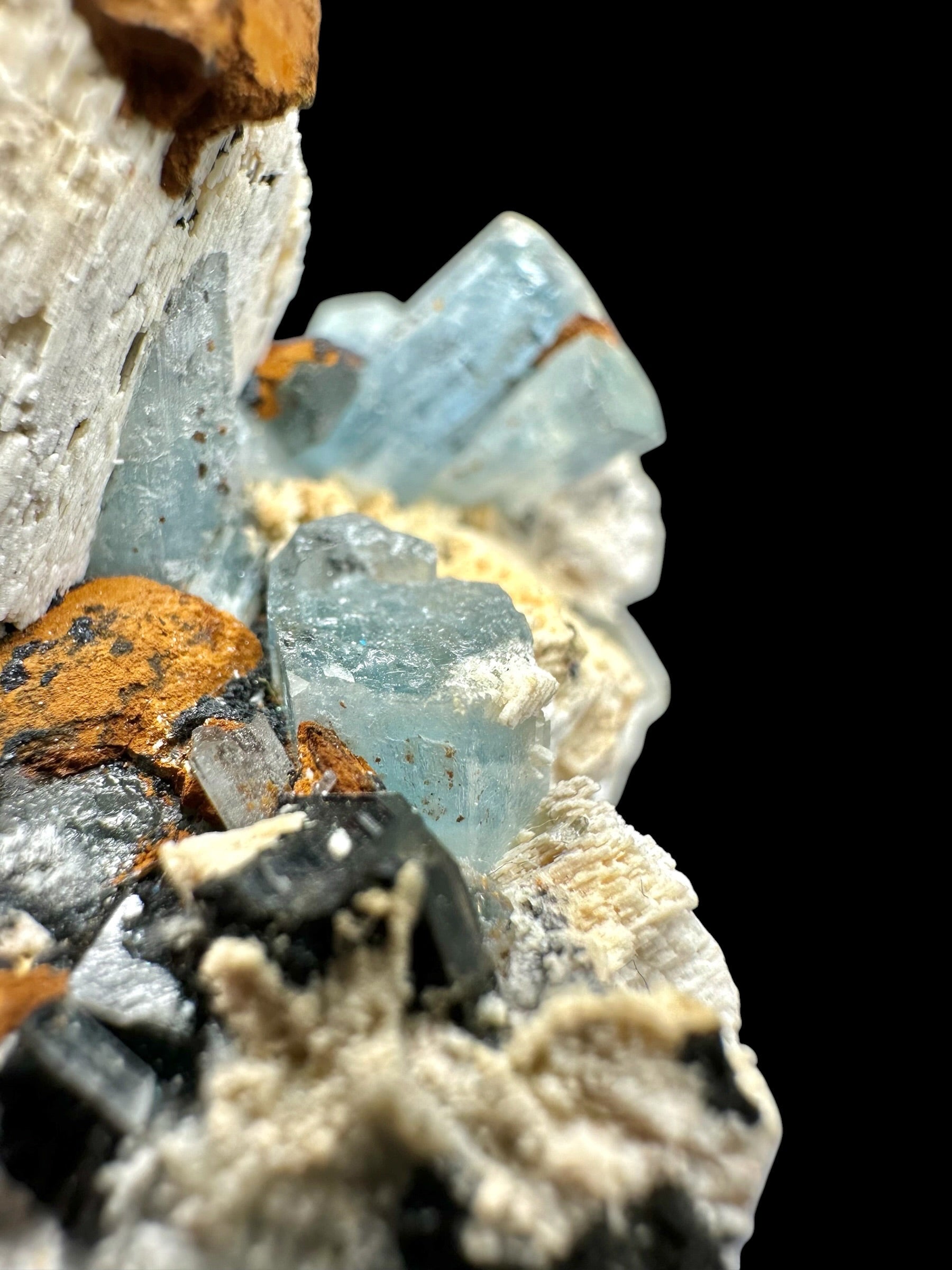 Aquamarine, Schorl, Feldspar – Erongo, Namibia - AQ118