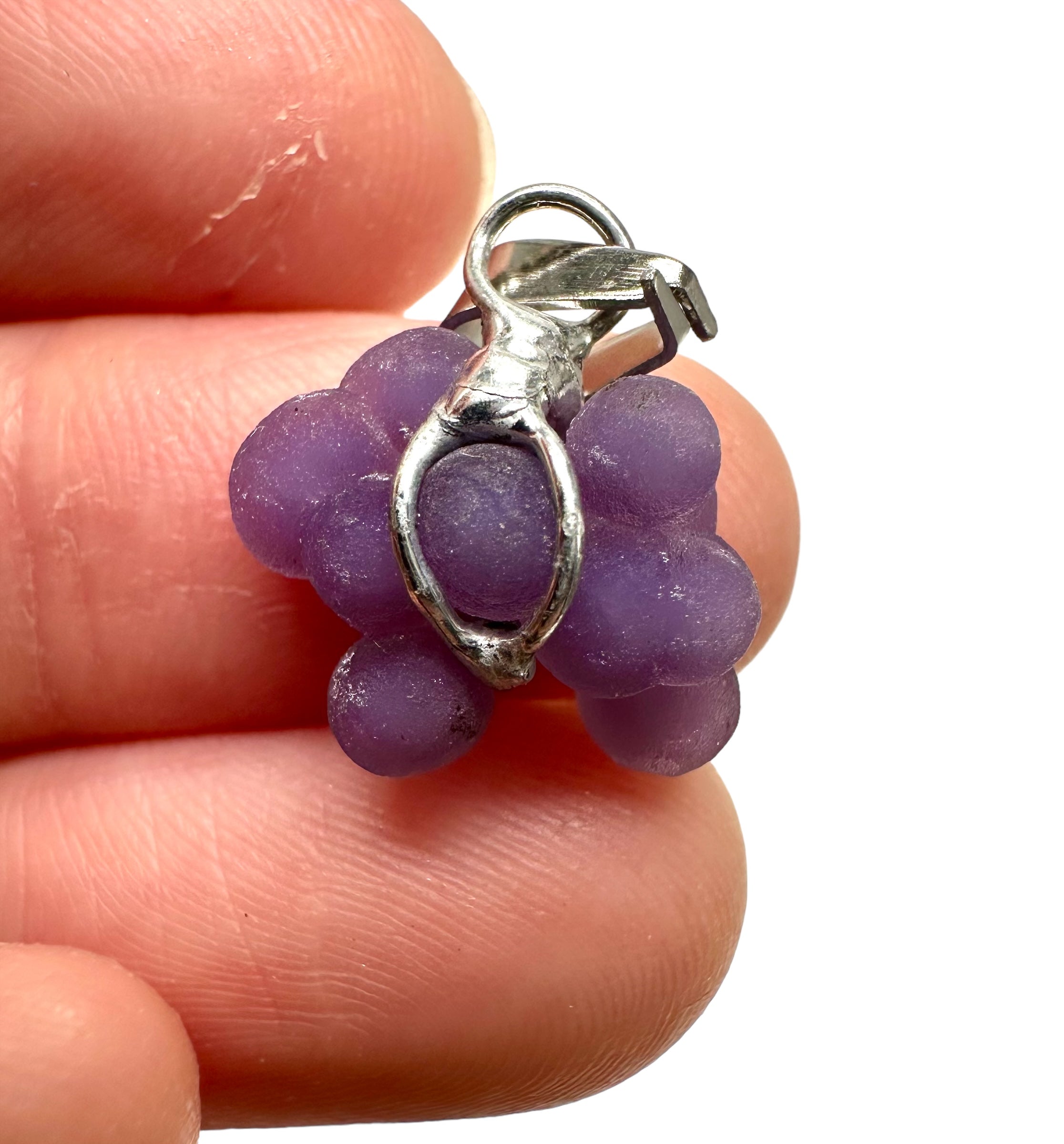 Grape chalcedony pendant