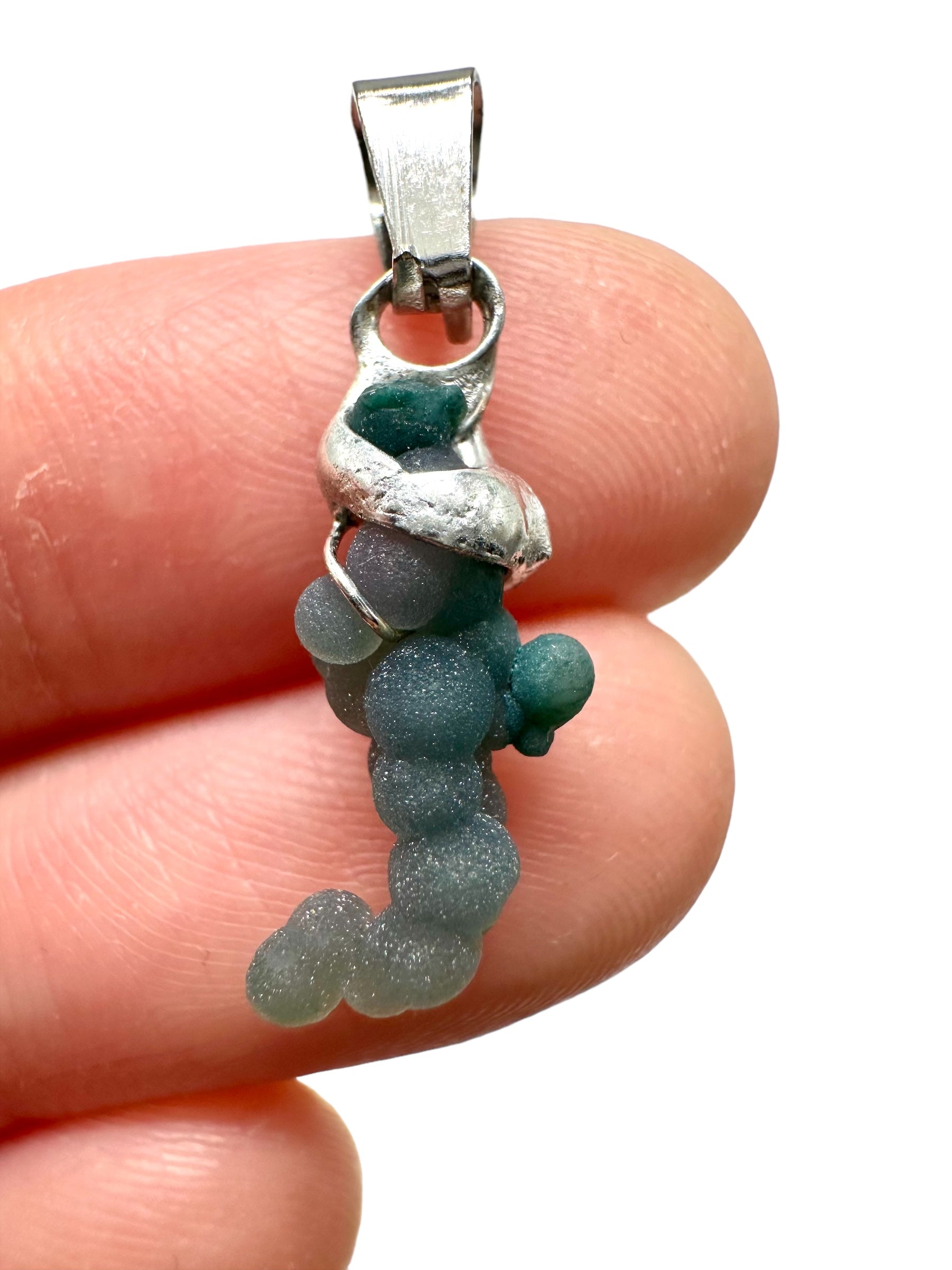 Grape chalcedony pendant