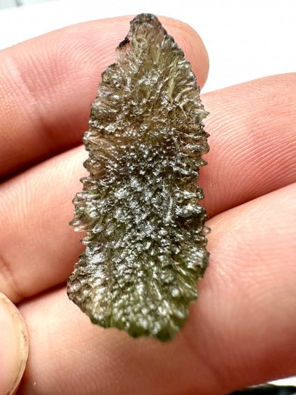 Moldavite Grezza – Maly Chlum – 2,1g - V016