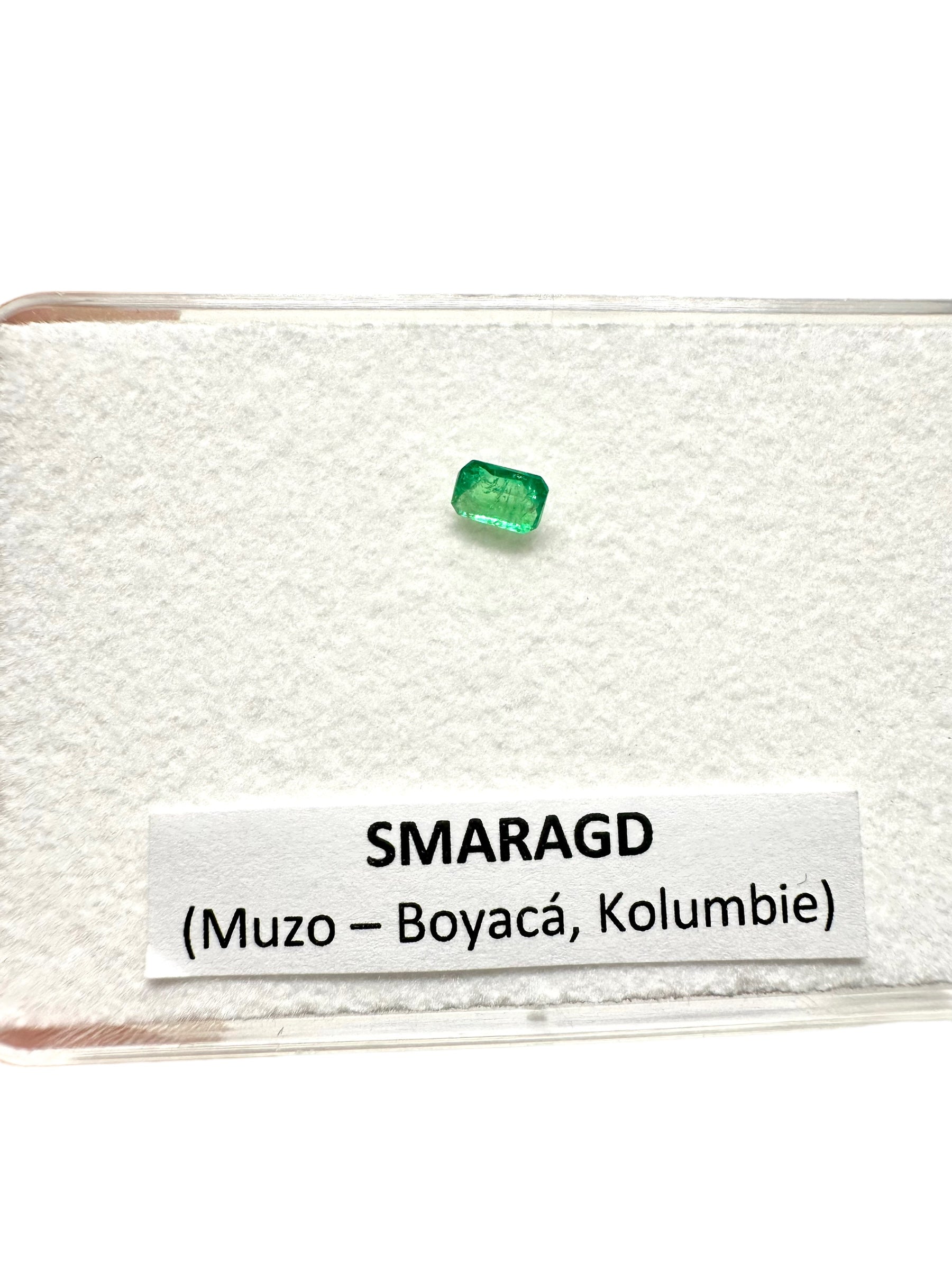 Emerald cut – Muzo – Boyaca, Colombia - BS003