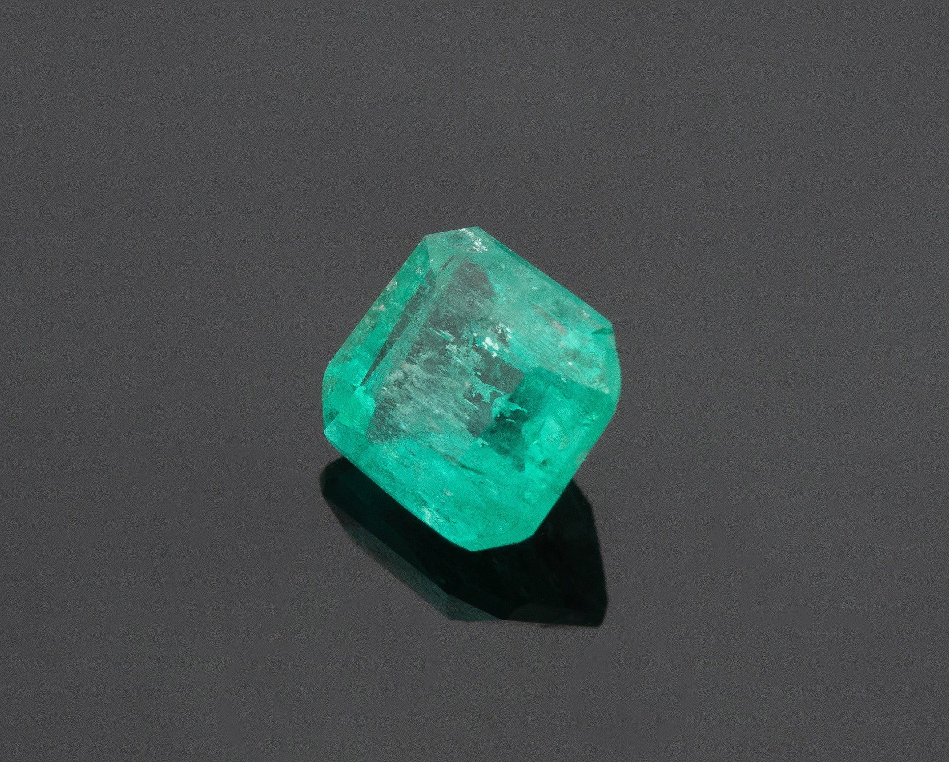 Emerald cut – Muzo – Boyaca, Colombia - BS004