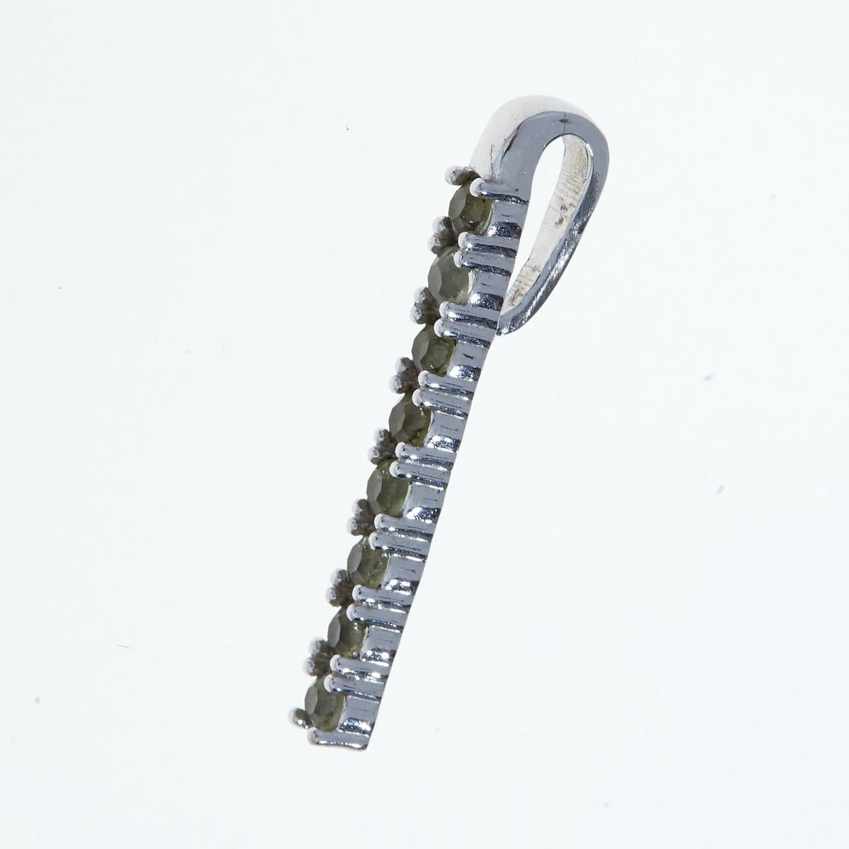 Silver pendant with moldavites 1009