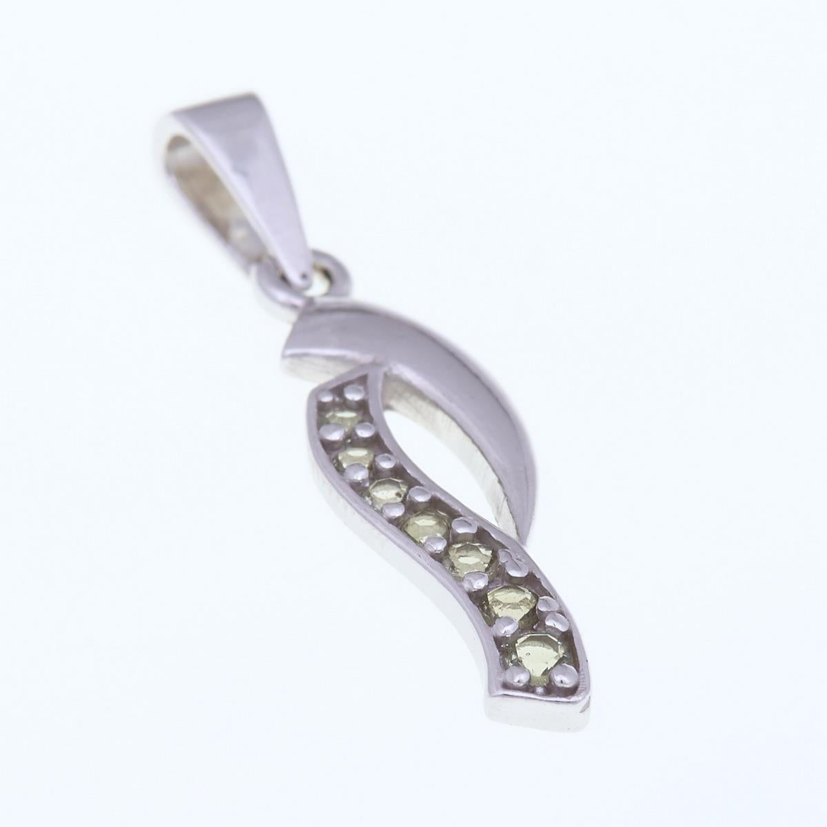 Silver pendant with moldavites 1013
