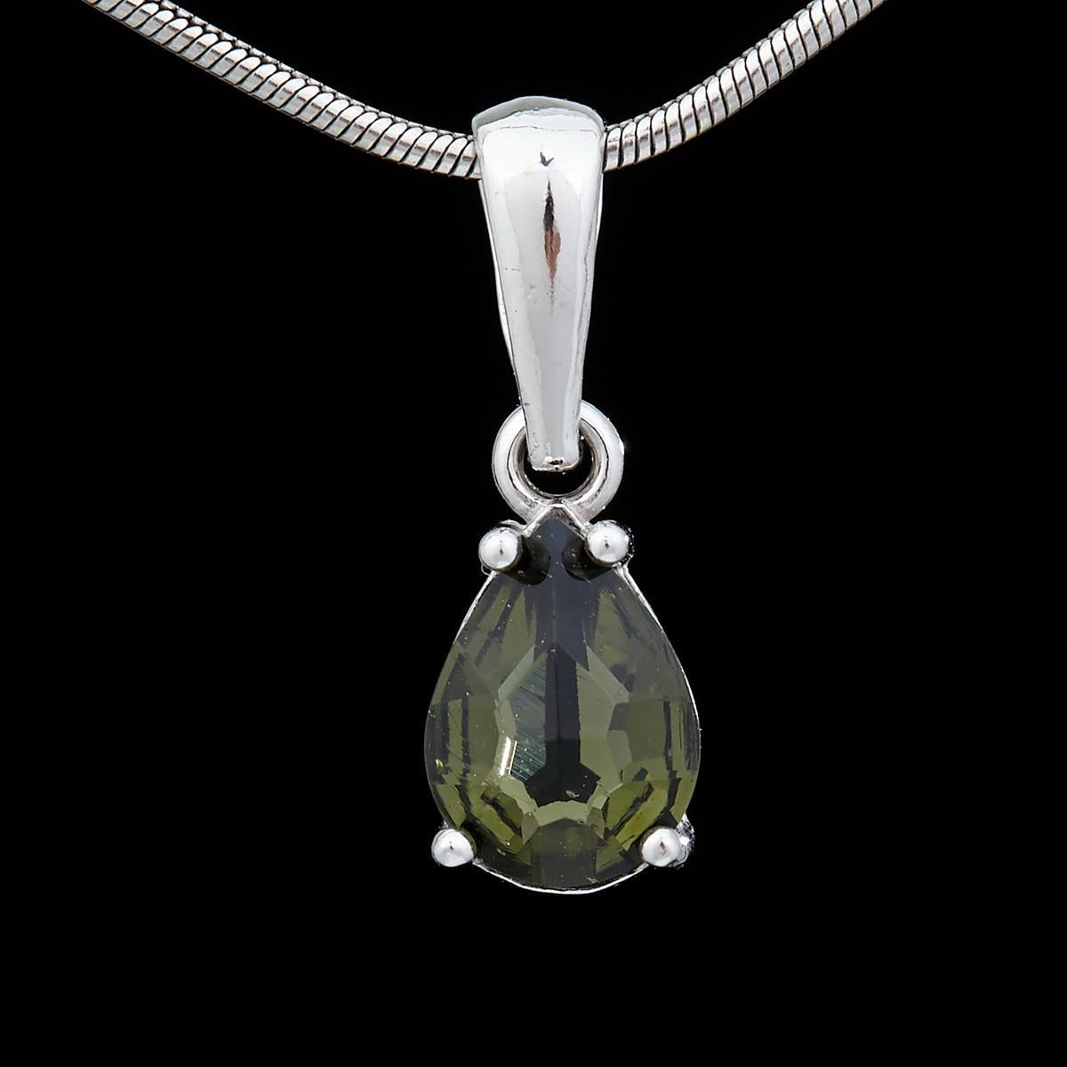 Silver pendant with moldavite 1019
