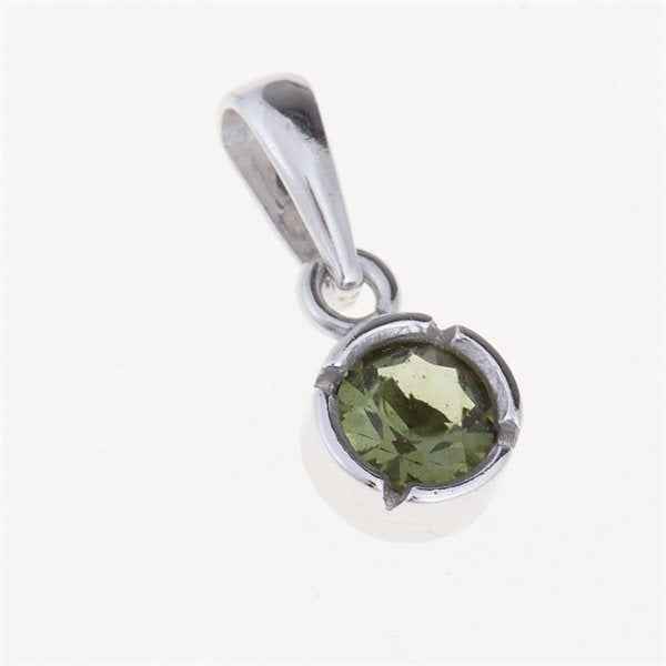 Silver pendant with moldavite 1032
