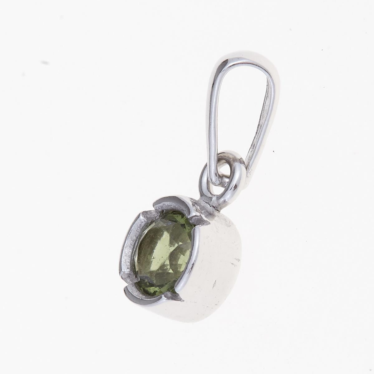 Silver pendant with moldavite 1032