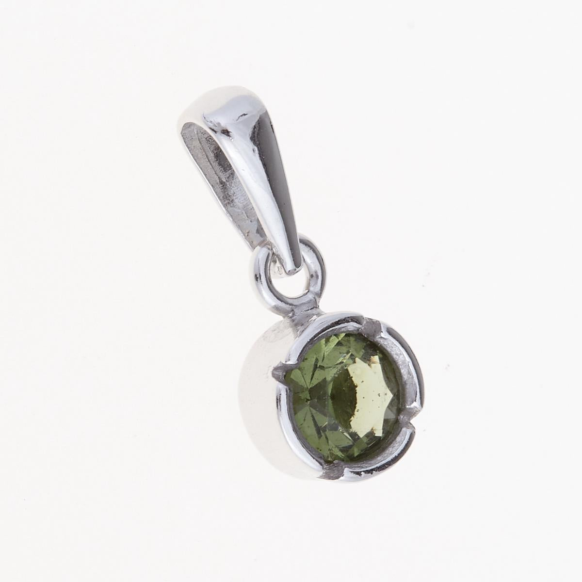 Silver pendant with moldavite 1032
