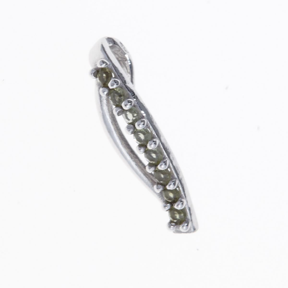 Silver pendant with moldavite 1069