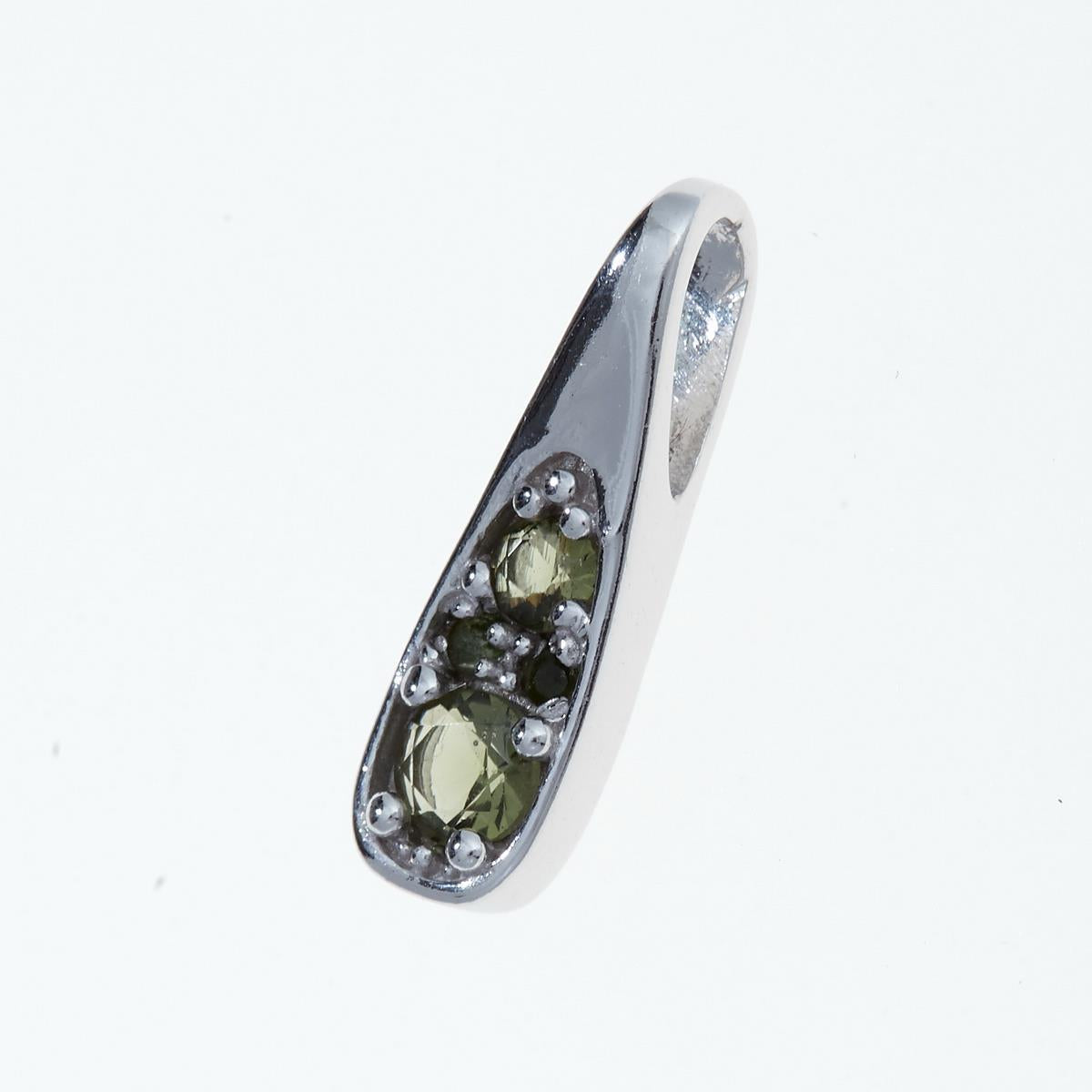 Silver pendant with moldavites 1076