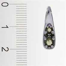 Silver pendant with moldavites 1076