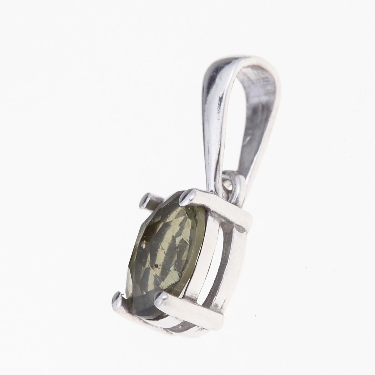 Silver pendant with moldavite 1086