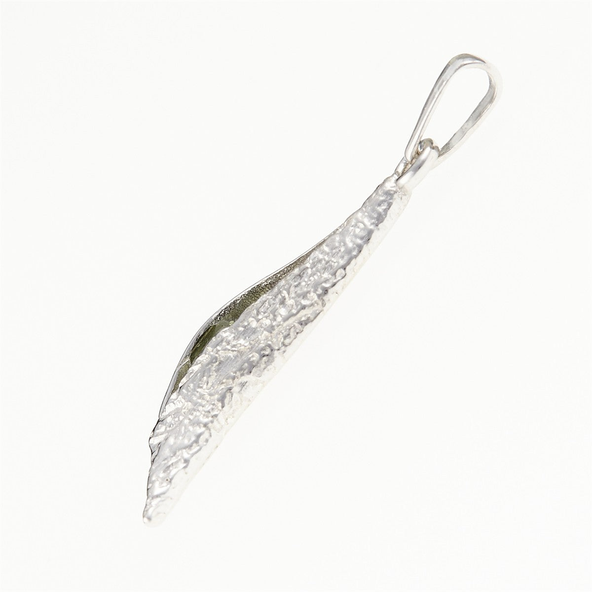 Silver pendant with moldavite 1111