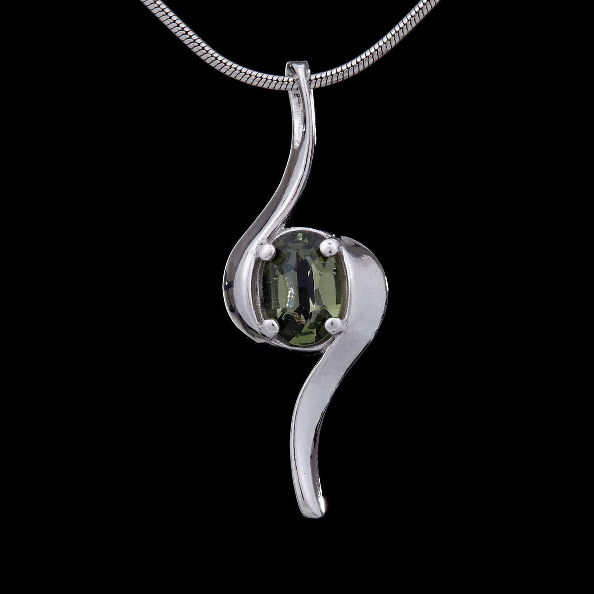 Silver pendant with moldavite 1114