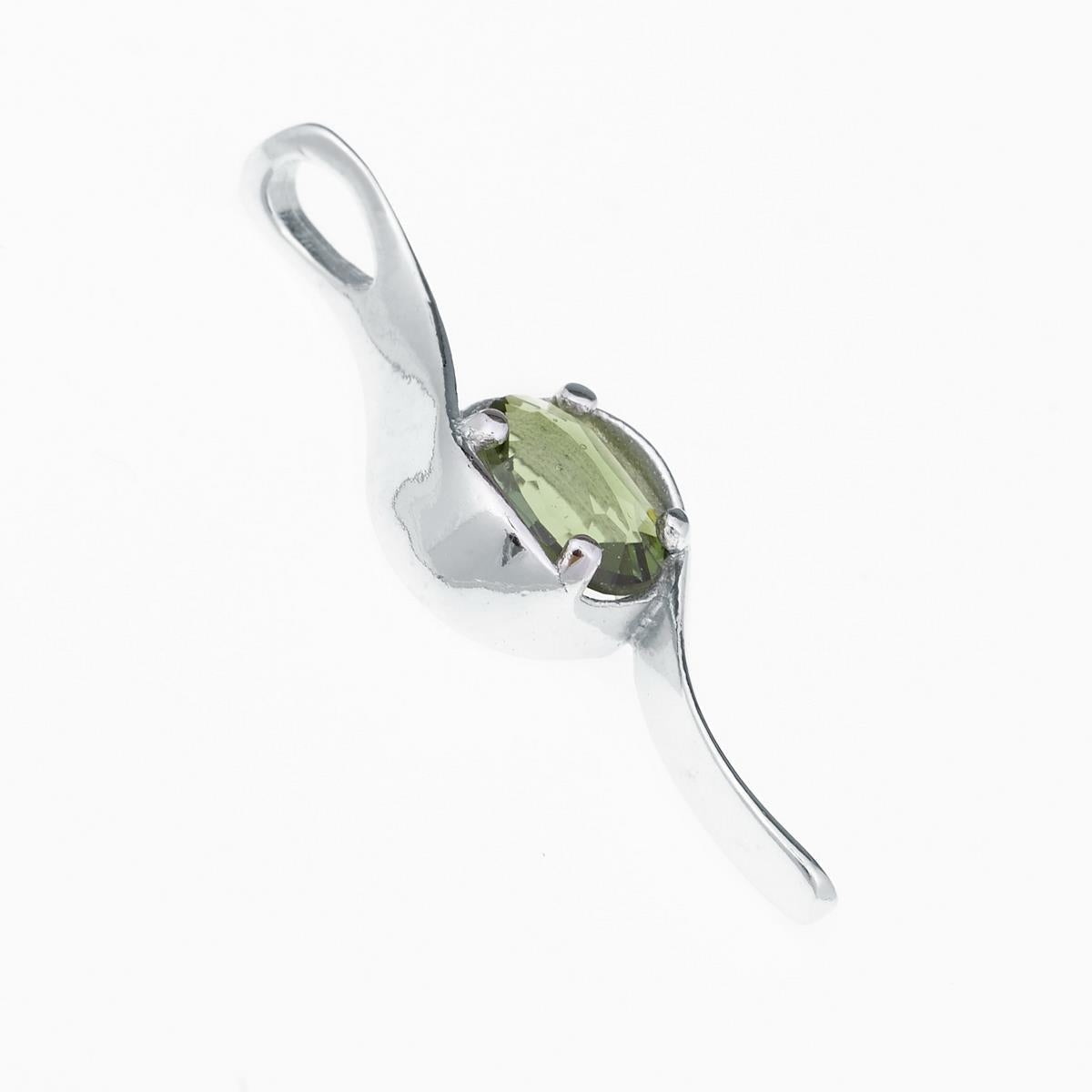 Silver pendant with moldavite 1114