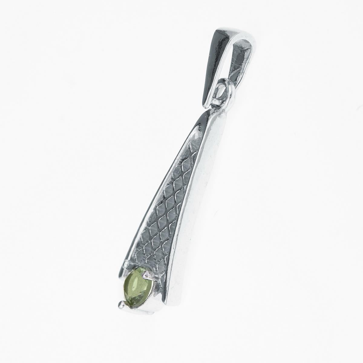 Silver pendant with moldavite 1116