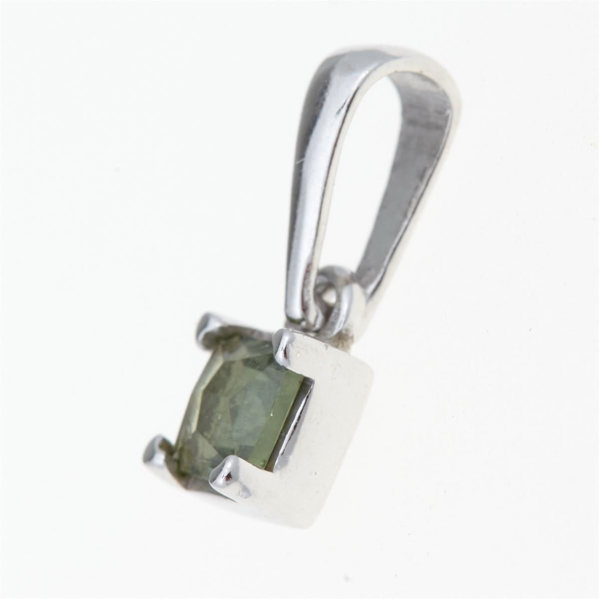 Silver pendant with moldavite 1195